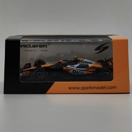 McLaren MCL38 Mercedes L. Norris Singapore 2024 1:64