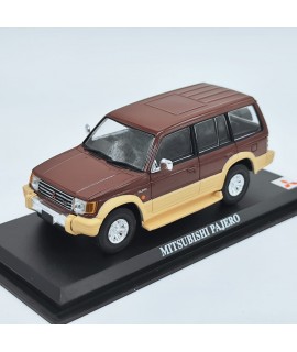 Mitsubishi Pajero 1:43