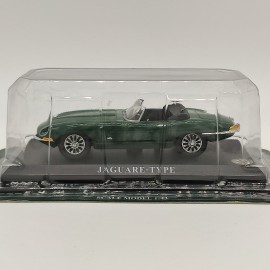 Jaguar E Type 1:43