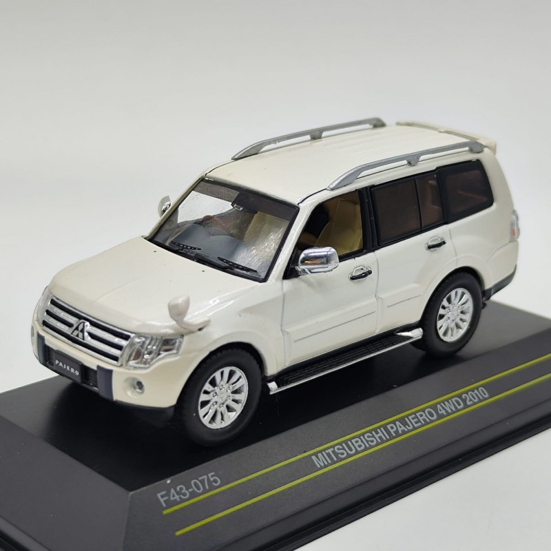 Mitsubishi Pajero 4WD 2010 1:43