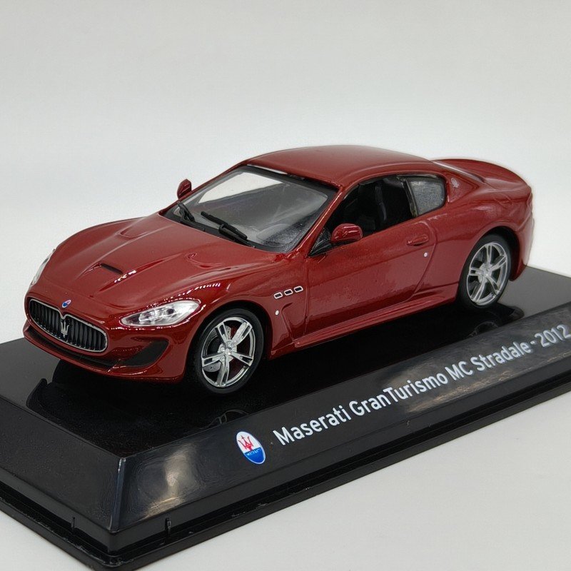 Maserati Gran Turismo MC Stradale 2012 1:43