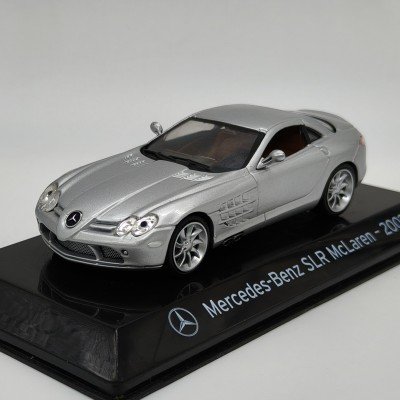 Mercedes SLR McLaren C199 2003 1:43