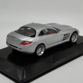 Mercedes SLR McLaren C199 2003 1:43