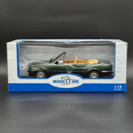 BMW E30 3 Series Cabriloet 1:18