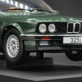 BMW E30 3 Series Cabriloet 1:18