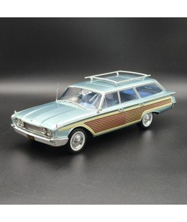 Ford Galaxy Country Squire 1960 1:18