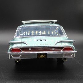 Ford Galaxy Country Squire 1960 1:18