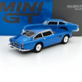 Aston Martin DB5 1:64