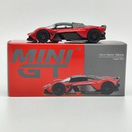 Aston Martin Valkyrie 1:64