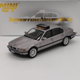 BMW 750iL E38 Tomorrow Never Dies 1:64
