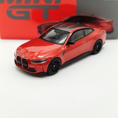 BMW M4 Competition 1:64