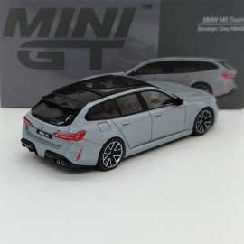 BMW M5 Touring G99 1:64