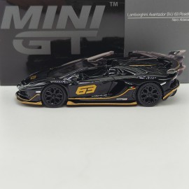 Lamborghini Aventador SVJ 63 Roadster 1:64
