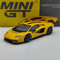 Lamborghini Countach LPI 800-4 1:64