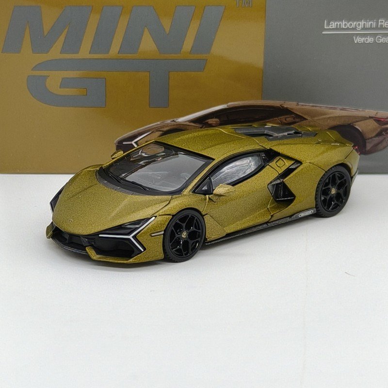 Lamborghini Revuelto 1:64