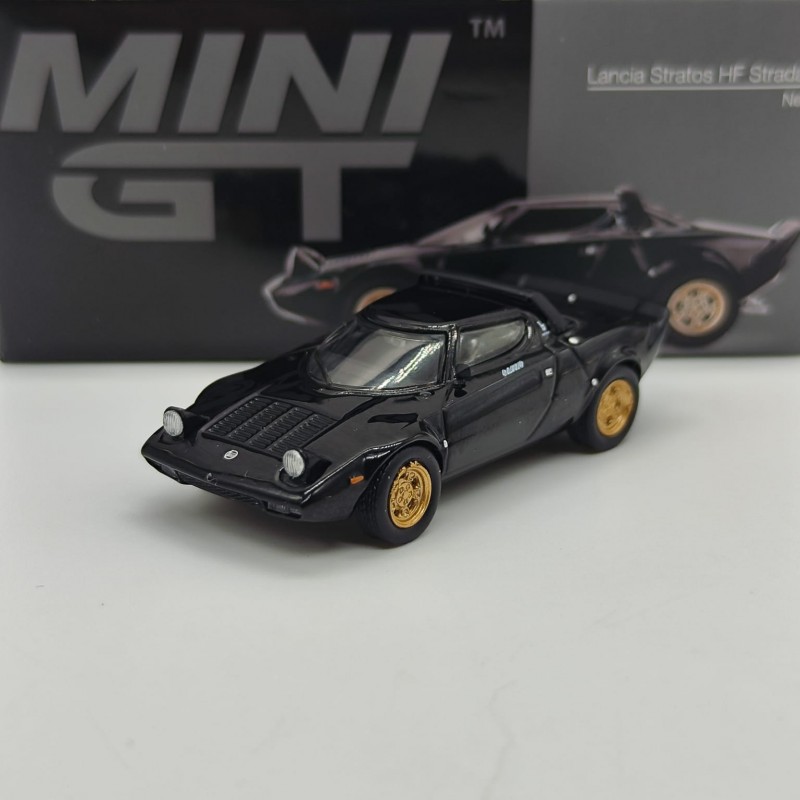 Lancia Stratos HF Stradale 1:64