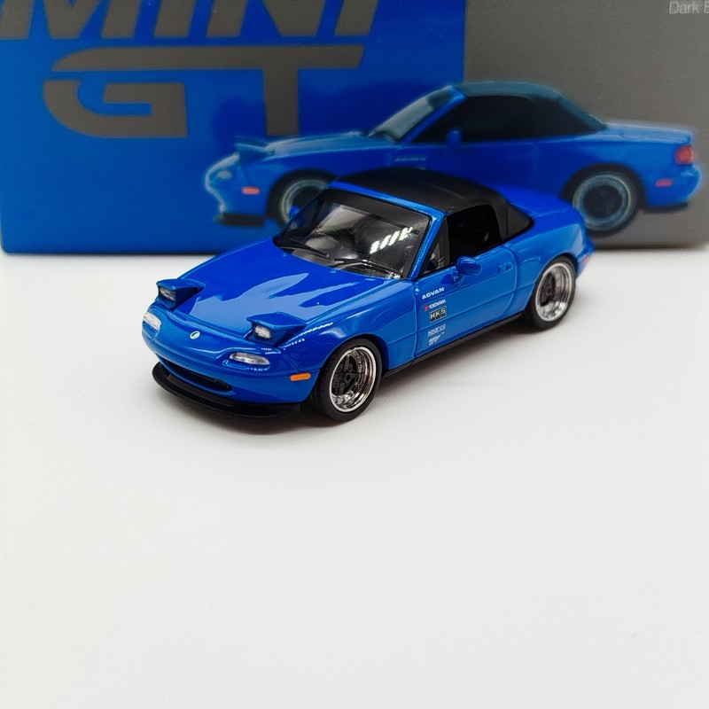 Mazda Miata MX-5 Tuned Version 1:64