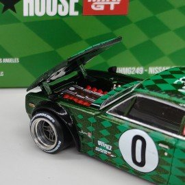Nissan Skyline 2000GT-R KPGC10 Cortez V1 1:64