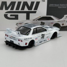 Nissan Skyline GT-R R32 LBWK 1:64