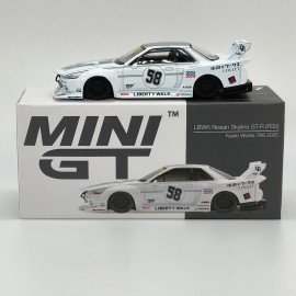 Nissan Skyline GT-R R32 LBWK 1:64