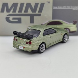 Nissan Skyline GT-R R34 Tommykaira R-z 1:64