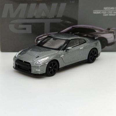 Nissan Skyline R35 GT-R Nismo CRS Version 1:64