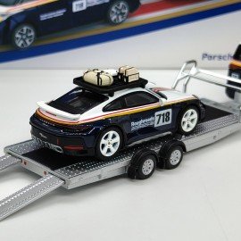 Porsche Dakar Set 1:64