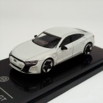 Audi 2021 Audi RS e-tron GT 1:64