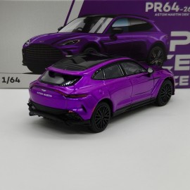 Aston Martin DBX 707 1:64