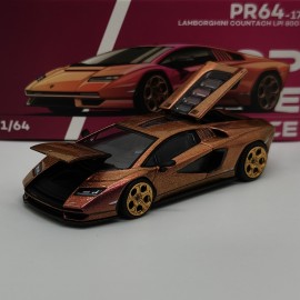Lamborghini Countach LPI 800-4 1:64
