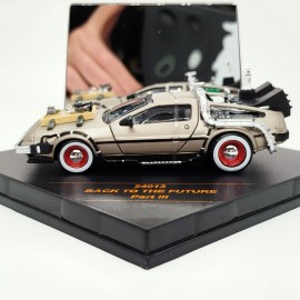 DeLorean DMC 12 1981 Back To The Future III 1:43