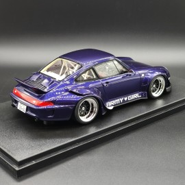 Porsche 911 RWB Army Girl 1:18