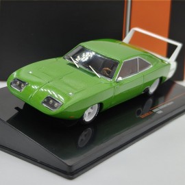 Dodge Charger Daytona 1969 1:43