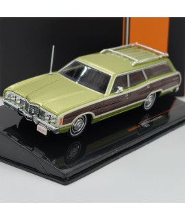 Ford LTD Country Squire Wagon 1972 1:43