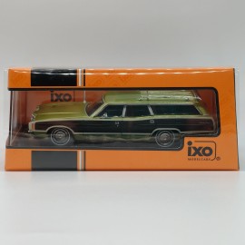 Ford LTD Country Squire Wagon 1972 1:43