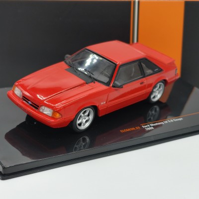 Ford Mustang LX 5.0 Coupe 1992 1:43