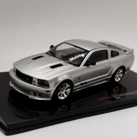 Ford Mustang Saleen S281 2005 1:43