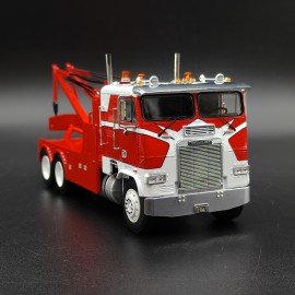 Freightliner FLA Tow Truck 1987 1:43