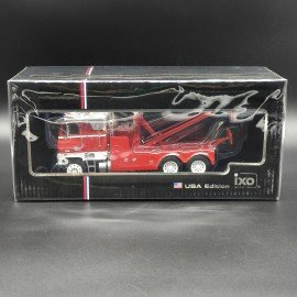 Freightliner FLA Tow Truck 1987 1:43