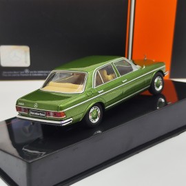Mercedes 240D W123 1976 1:43
