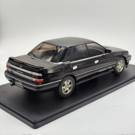 Subaru Legacy RS 1991 1:18