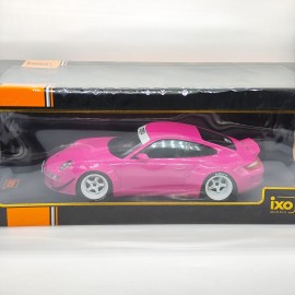 Porsche 911 RWB 997 1:18