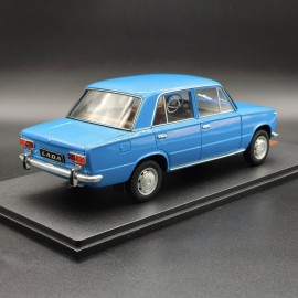 VAZ 21-01 Lada 1200 1971 1:18