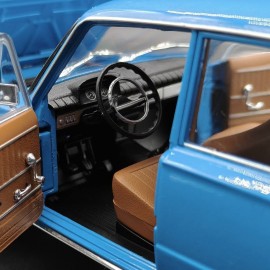 VAZ 21-01 Lada 1200 1971 1:18