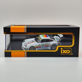 Porsche 911 RWB 930 1:43