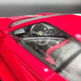 Ferrari F40 1:18