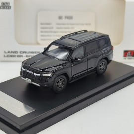 Toyota Land Cruiser 300 GR 1:64