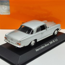 Mercedes 280 SE 3.5 W111 1:43