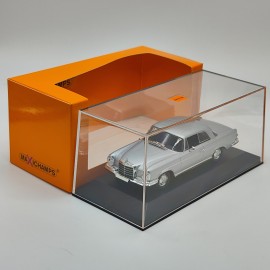 Mercedes 280 SE 3.5 W111 1:43