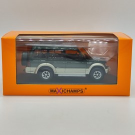 Mitsubishi Pajero 1:43